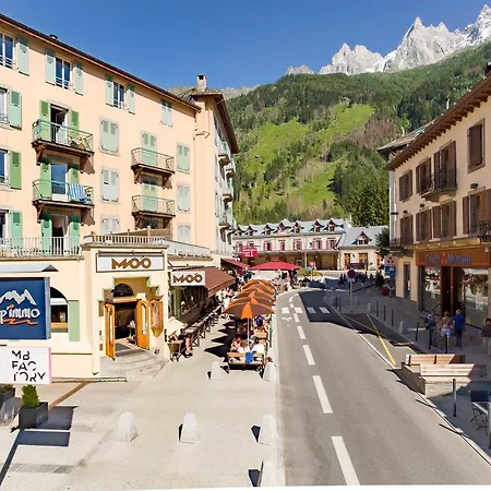 La Belle Epoque - Year * Chamonix Mont Blanc